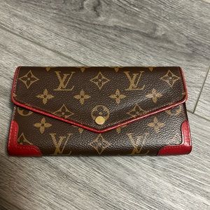 Louis Vuitton Sarah Retiro
